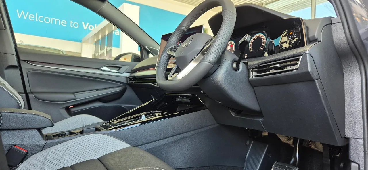 Golf RLine Plus 1.4 TSI 110 kW 8speed Tiptronic — photo 7