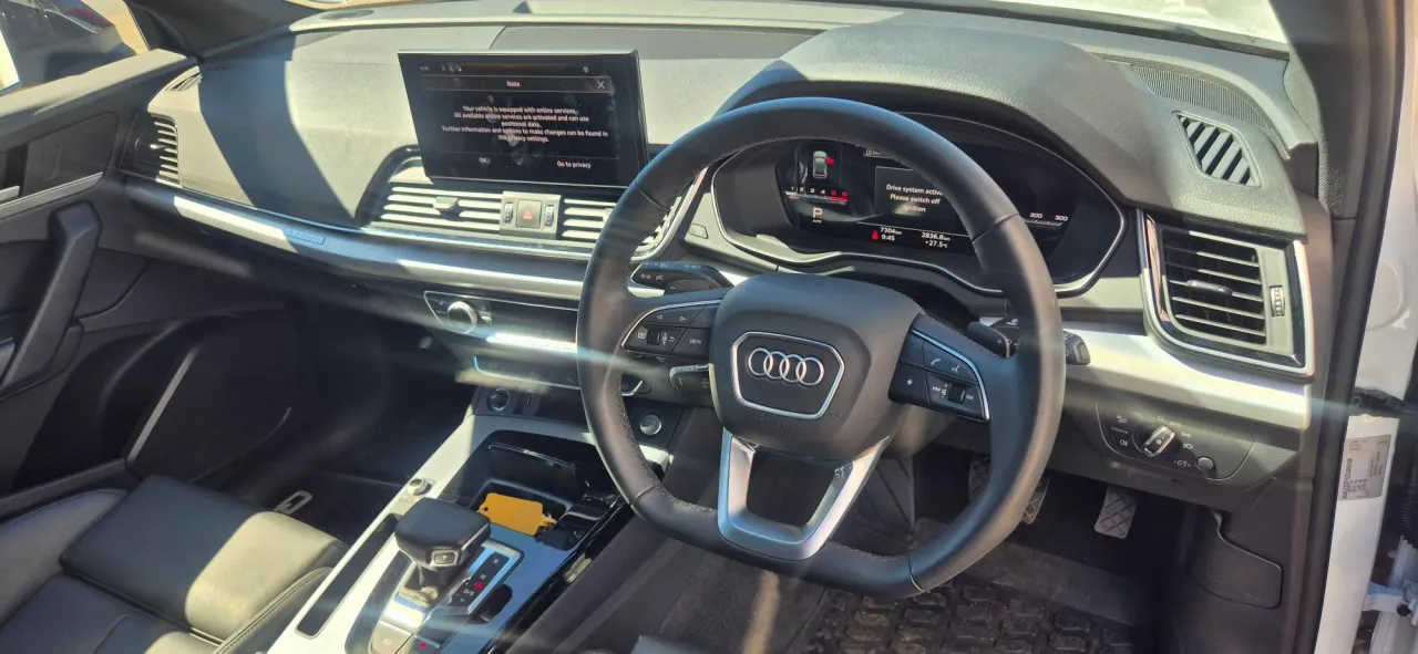 AUDI Q5 SPORTBACK 40 TDI — photo 3