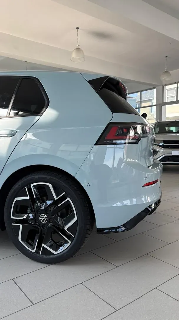 Golf TSI R-Line 110kw — photo 8
