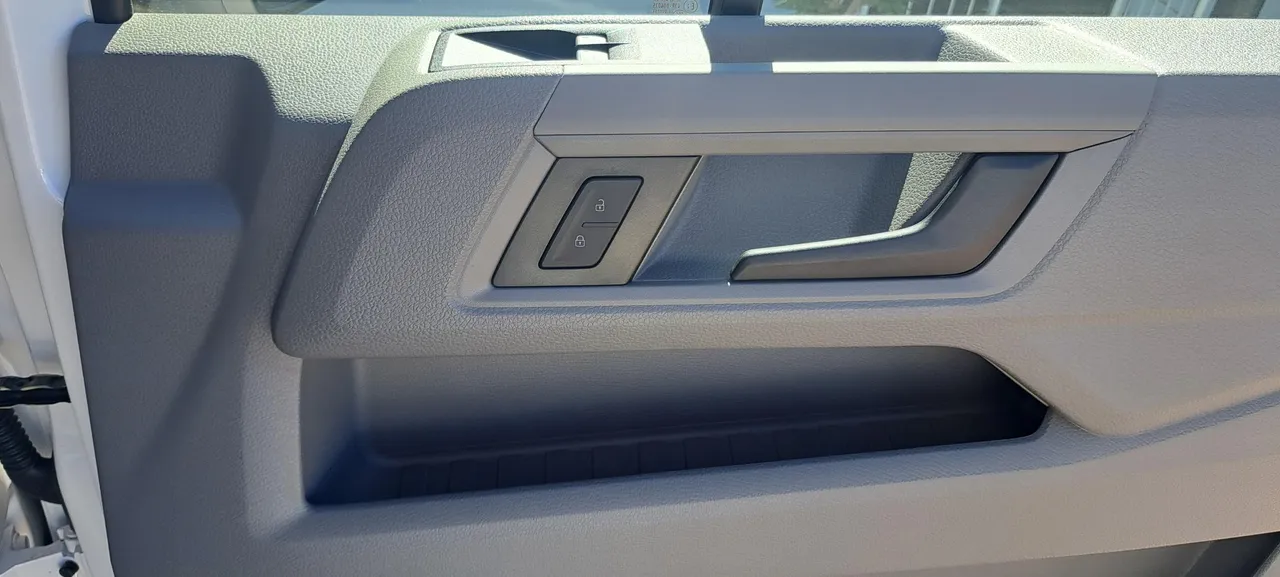 CRAFTER 50 TDI 2.0 XLWB Auto — photo 7