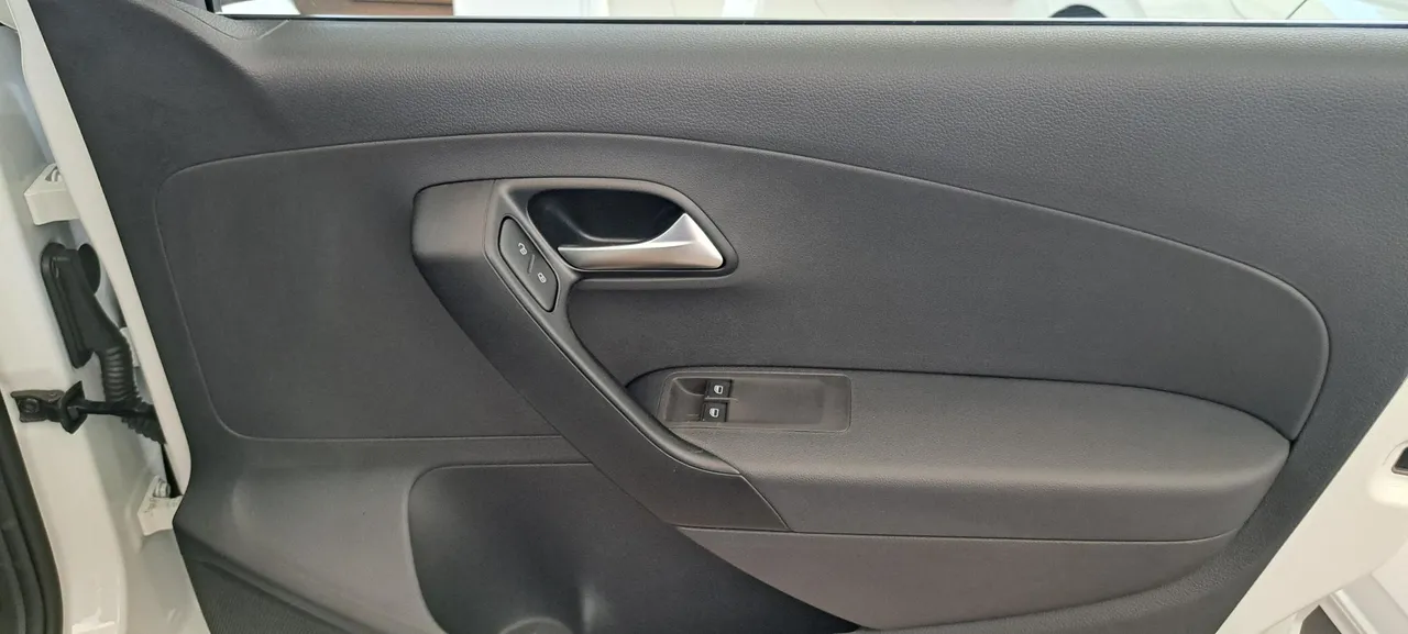 POLO VIVO 1.4 55kW — photo 3