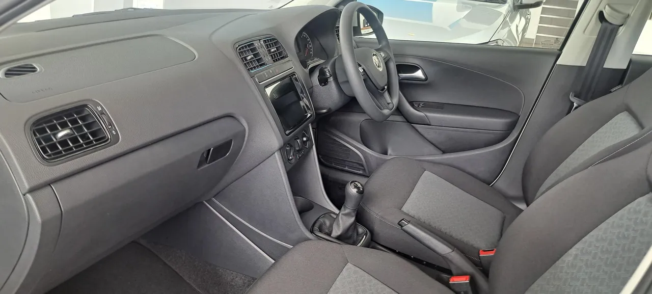 Demo POLO VIVO PA 1.4 63KW LIFE — photo 5