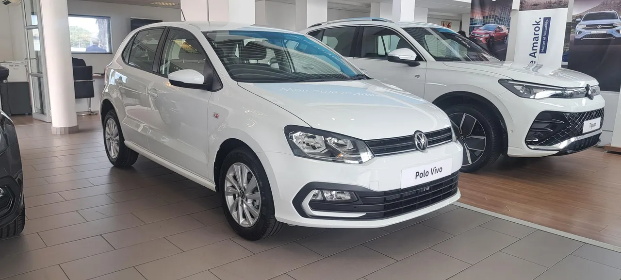 Demo Polo Vivo 1.6 TipTronic — photo 5