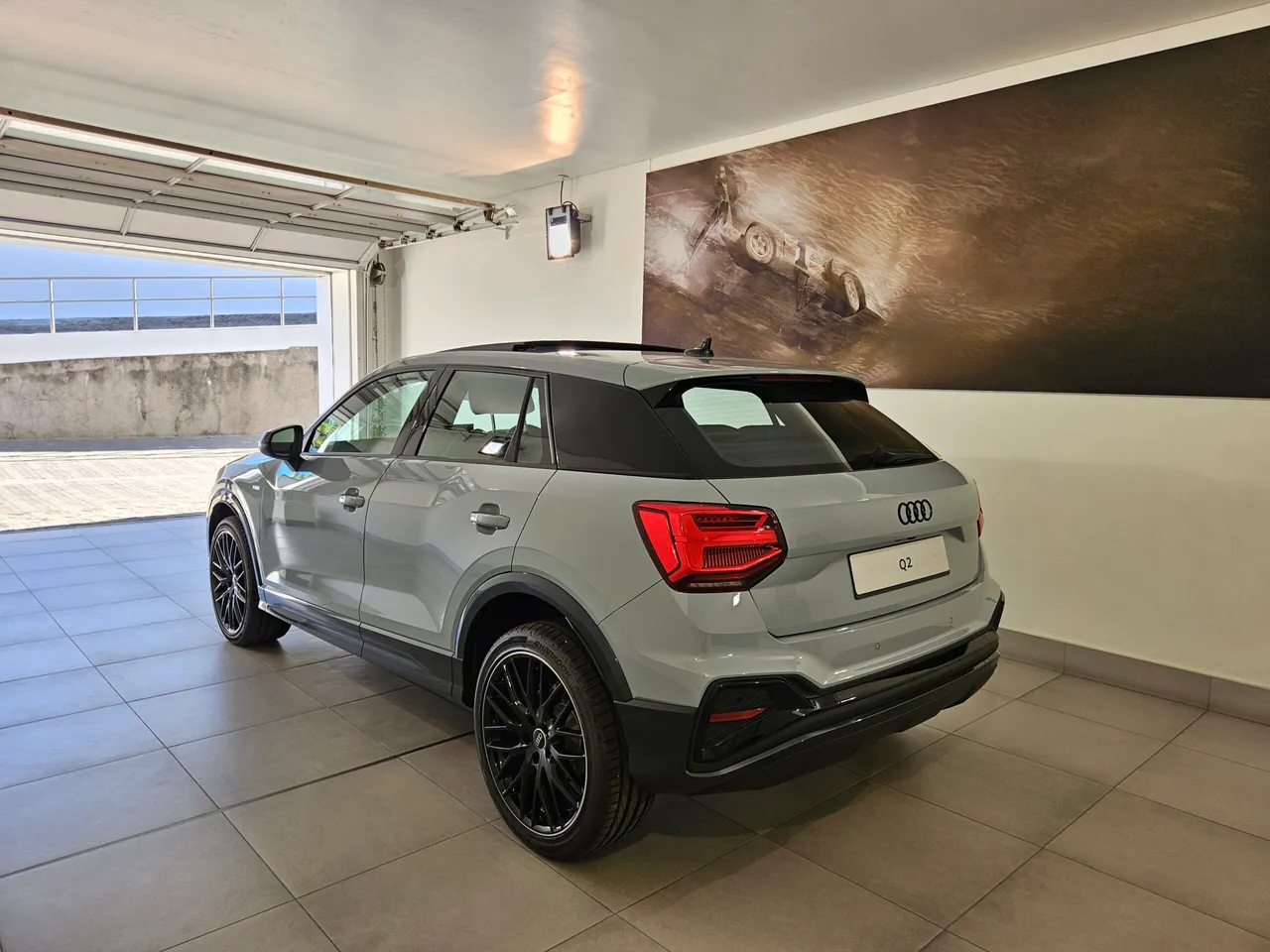 Demo Audi Q2 35 TFSI Tiptronic Black Edition — photo 3