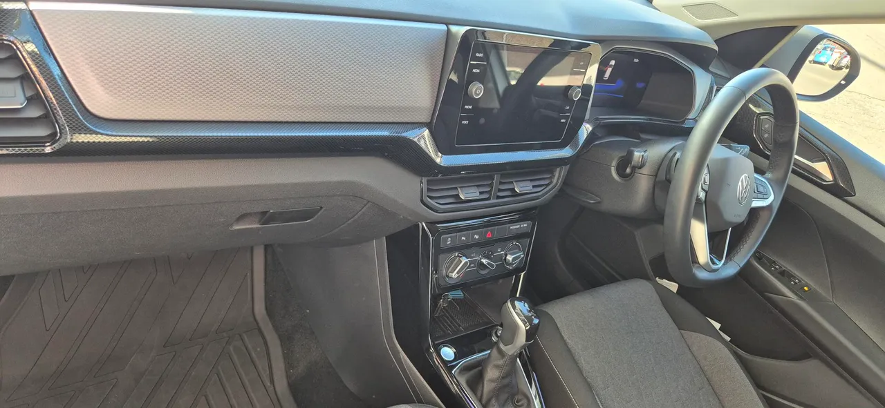 DEMO T-CROSS 1.0 TSI LIFE DSG — photo 5