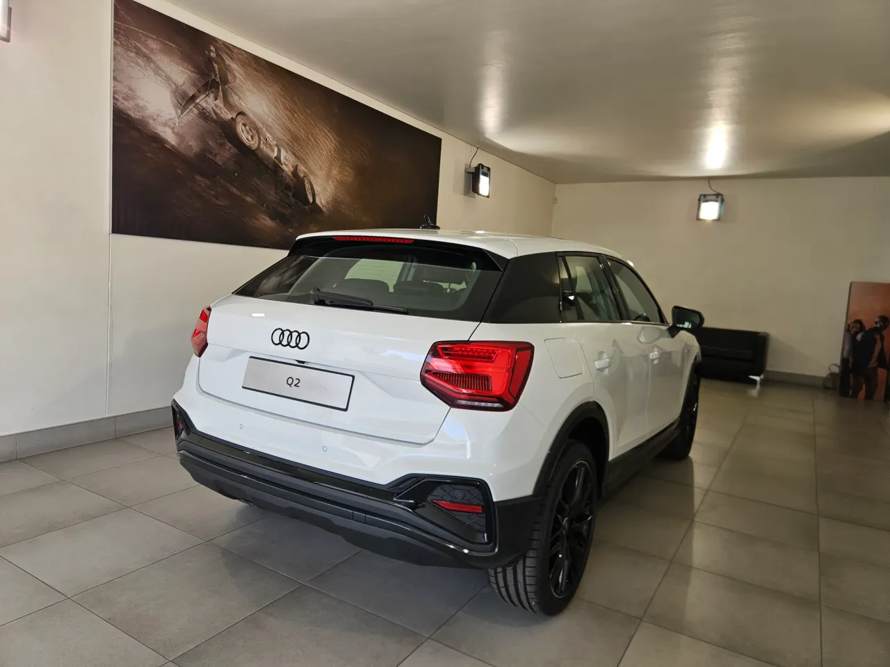 Audi Q2 TFSI SLINE — photo 4