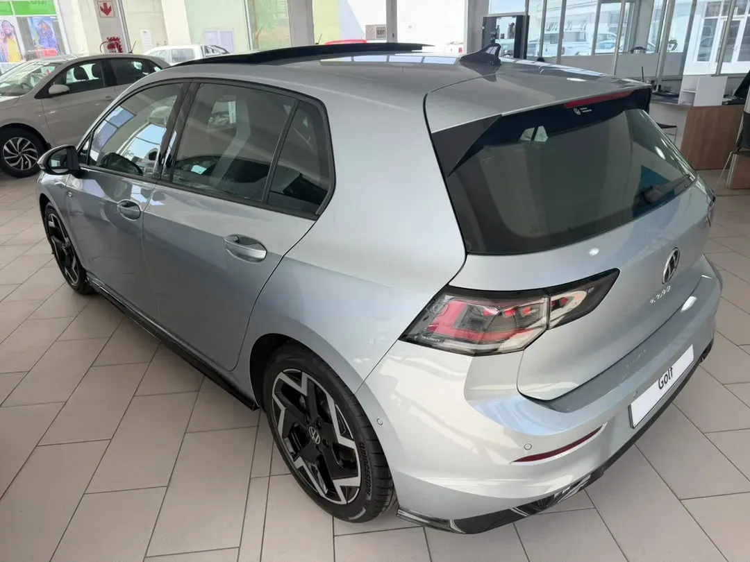 GOLF R-LINE 1.4 TSI 110KW TIPTRONIC — photo 4