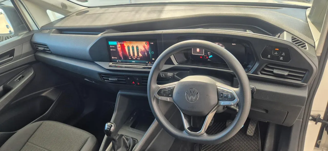 Caddy Cargo 1.6 Manual — photo 4