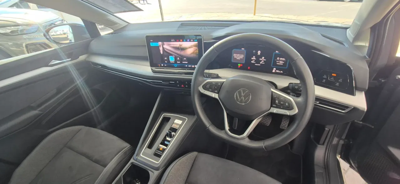 GOLF 1.4 TSI LIFE — photo 8