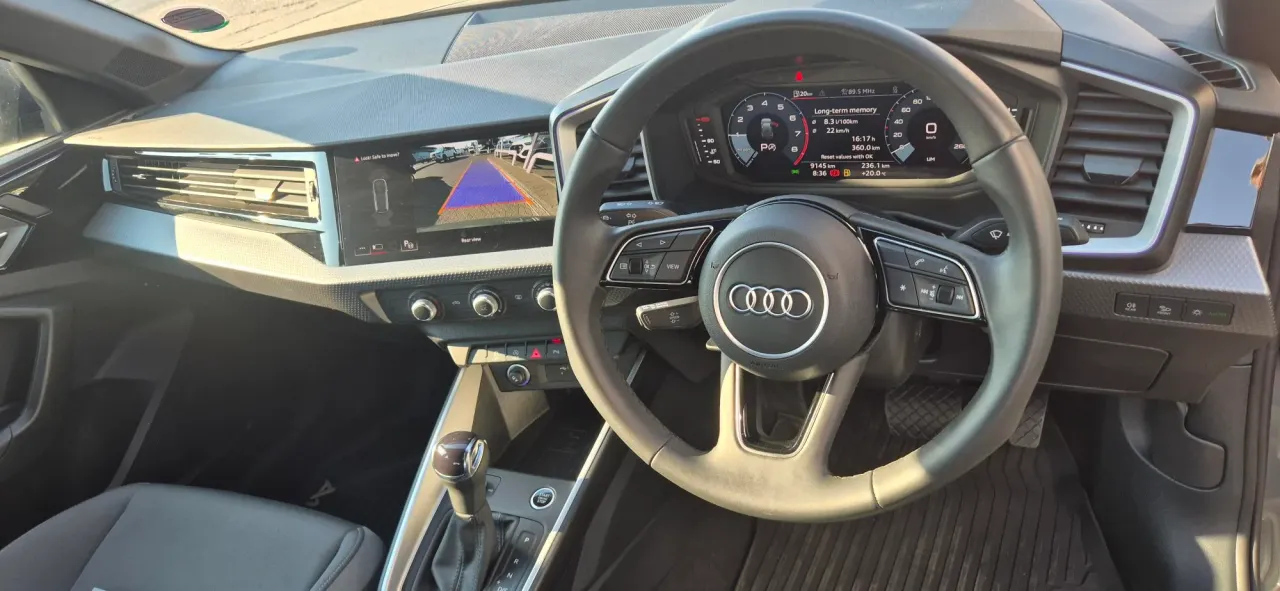 AUDI A1 SPORTBACK TFSI S TRONIC BLACK EDITION — photo 7