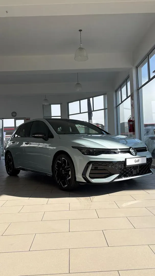 Golf TSI R-Line 110kw — photo 3