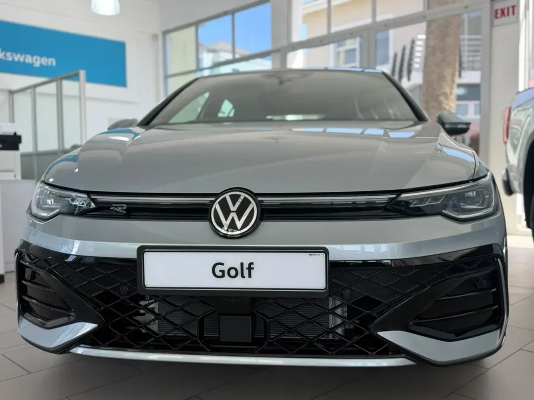 GOLF R-LINE 1.4 TSI 110KW TIPTRONIC — photo 6