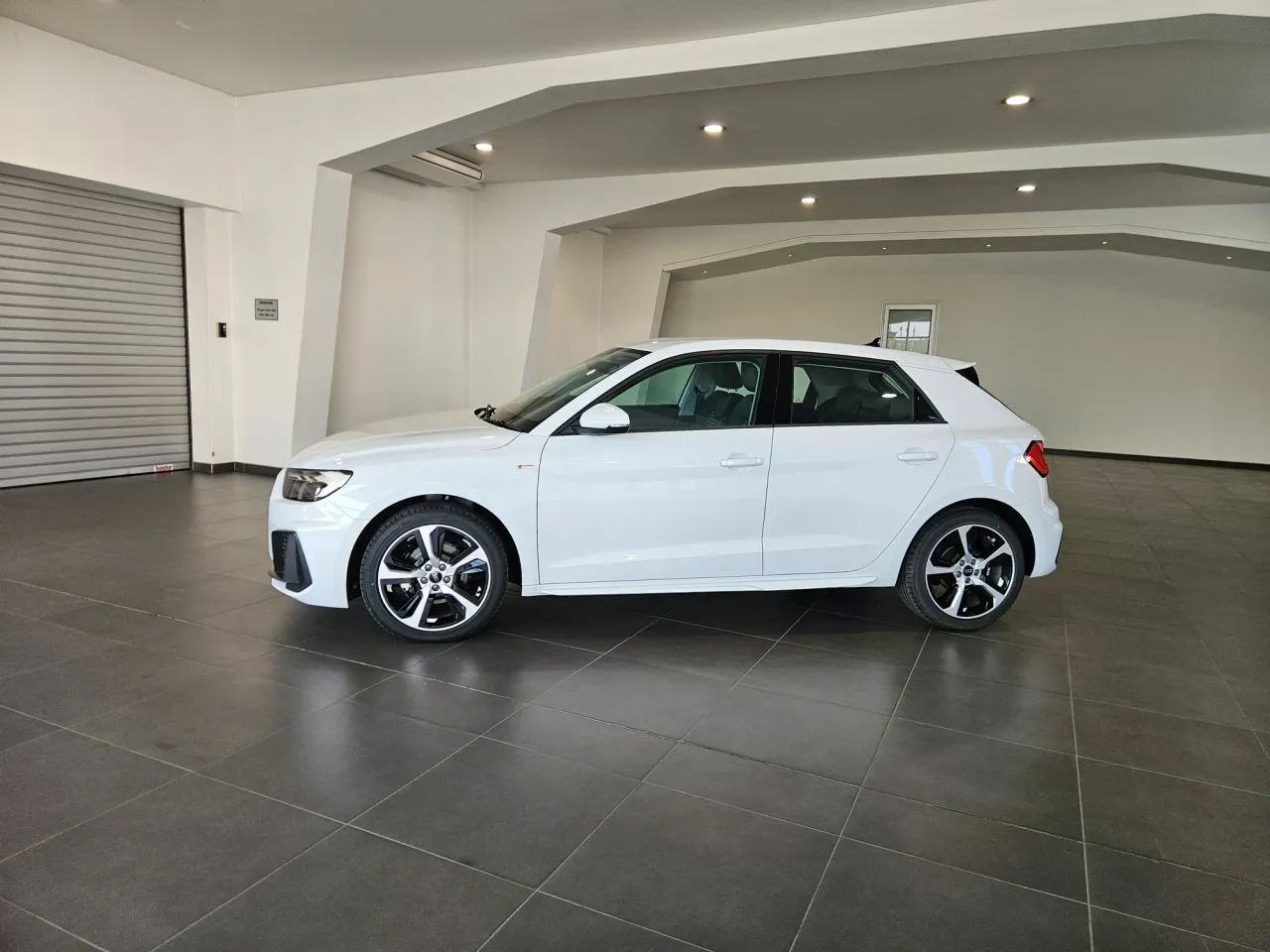 Audi A1 Sportback TFSI — photo 4