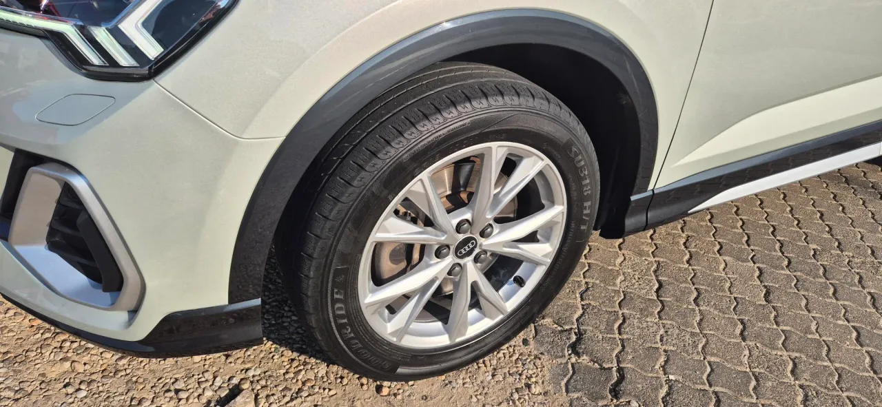 AUDI Q3 SPORTBACK 40 TFSI QUATTRO — photo 3