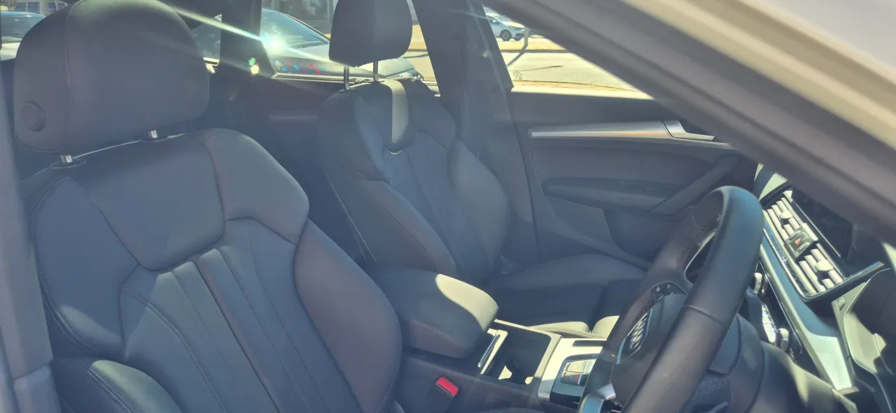 AUDI Q5 SPORTBACK 40 TDI — photo 2