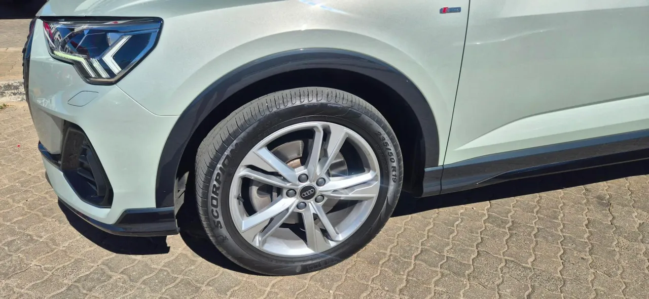 AUDI Q3 SPORTBACK 40 TFSI 132K — photo 5