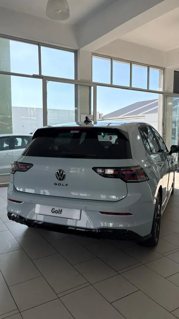 Golf TSI R-Line 110kw — photo 2