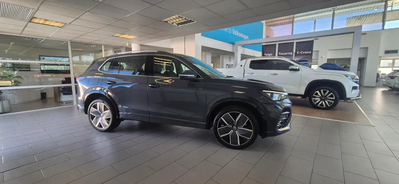 Tiguan R-Line 2.0 TSI DSG — photo 6