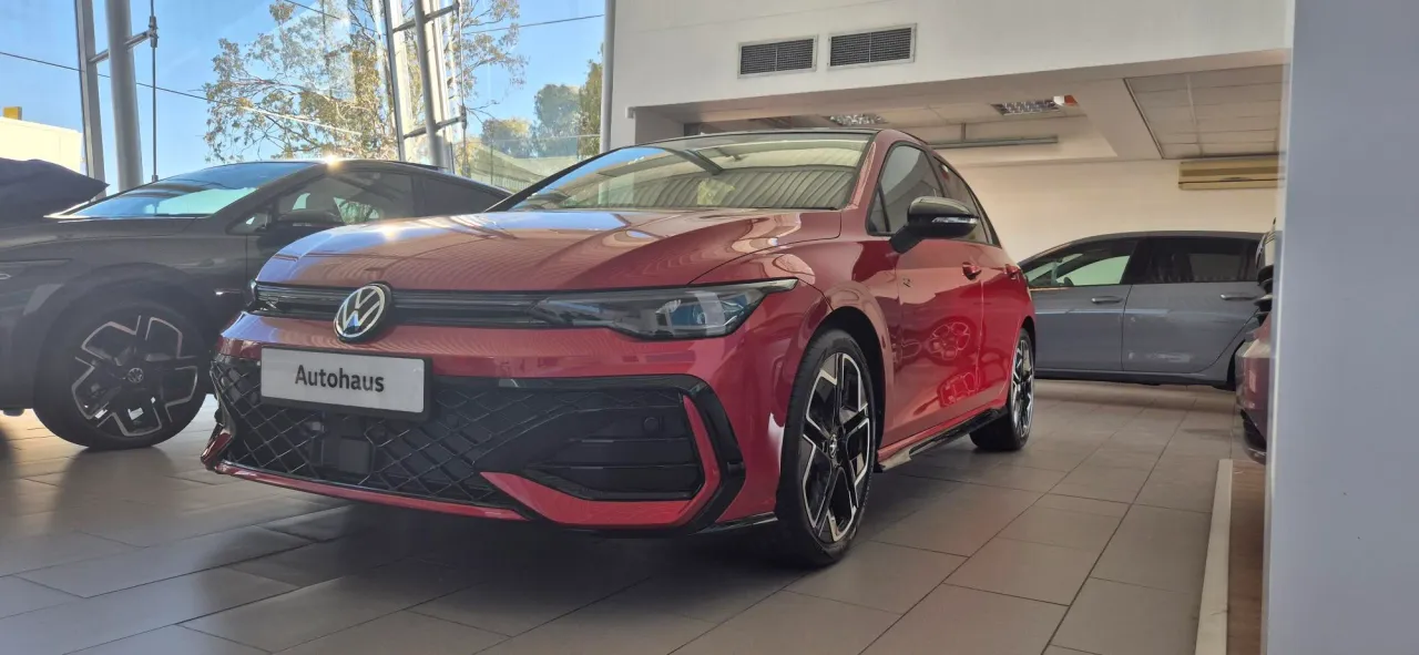 Golf R-Line Plus 1.4 TSI Tiptronic® — photo 2