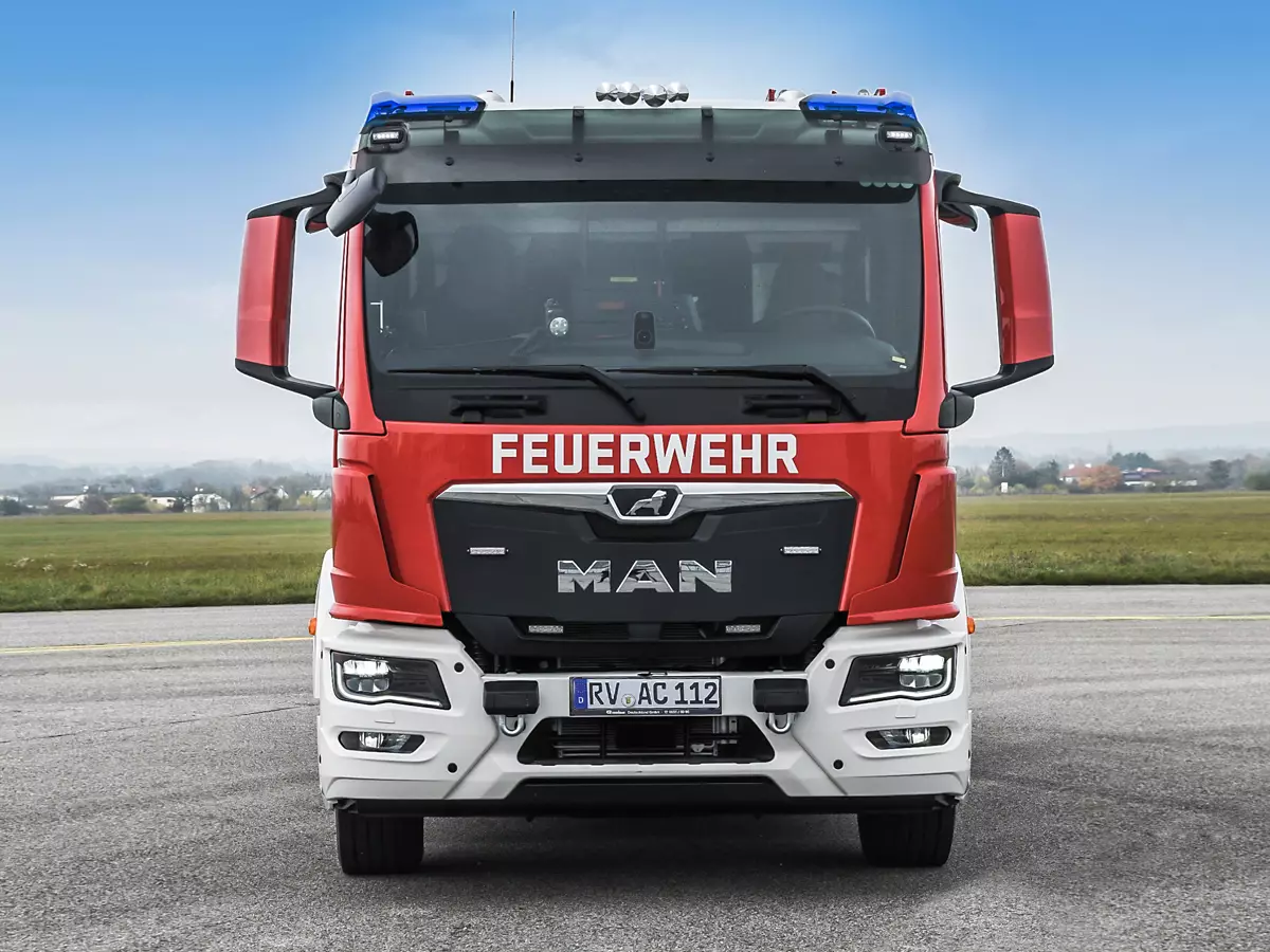 MAN fire service and emergency services vehicles: Ready for action without compromise