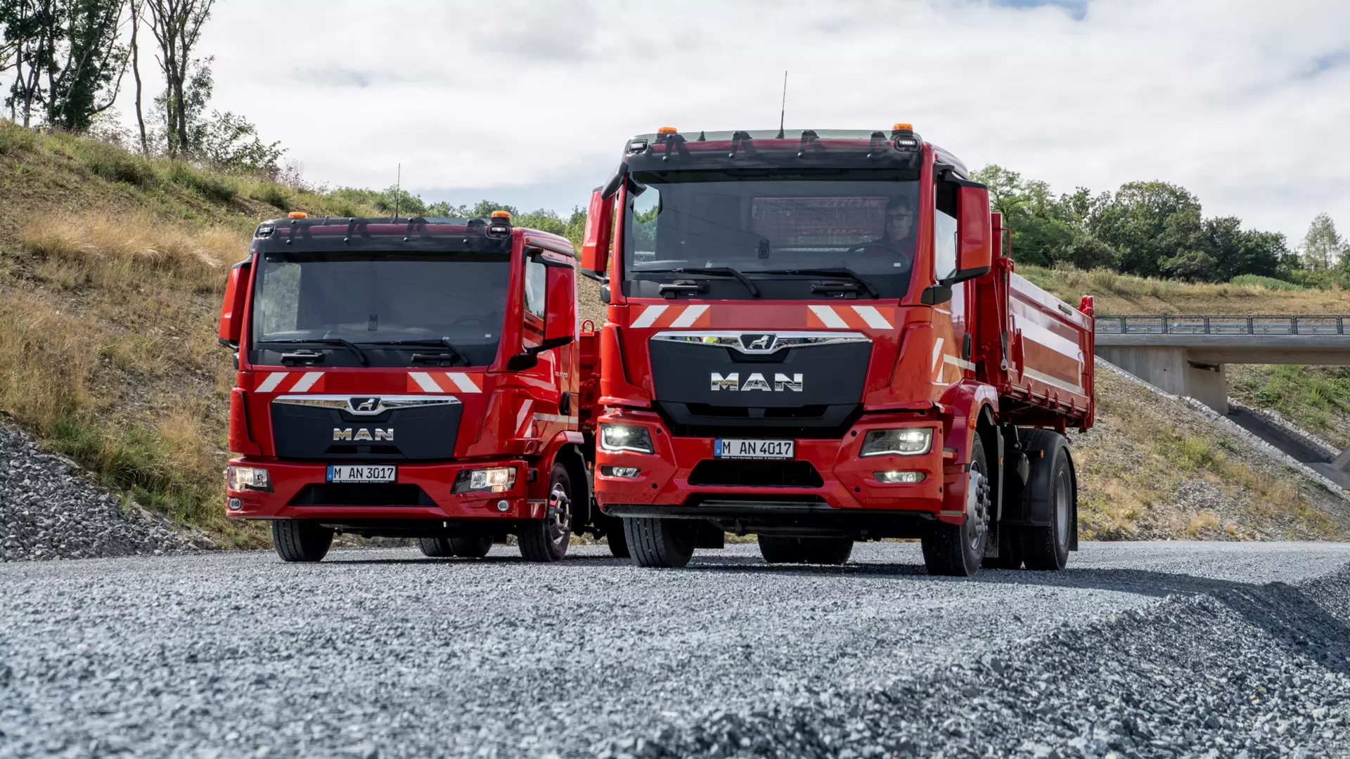 MAN municipal vehicles: Make sure that waste and dirt are duly brushed off
