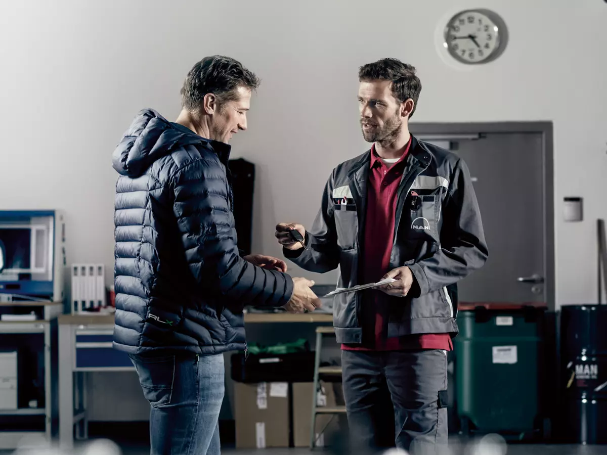The MAN customer service is always right where you need it: just around the corner