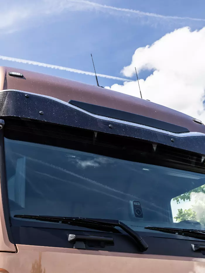 Aerodynamic sunblind